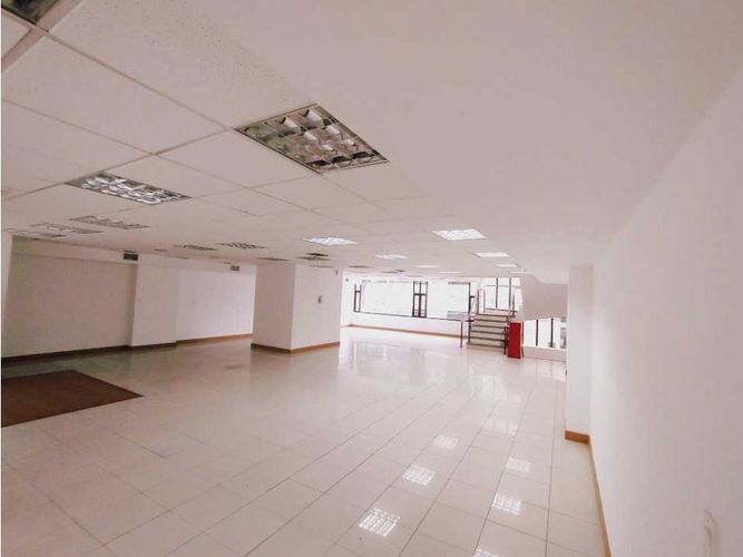 Edificio en arriendo en Teusaquillo, Bogotá - Miniatura 14