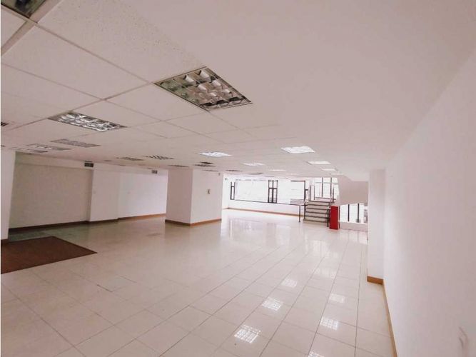Edificio en arriendo en Teusaquillo, Bogotá - Miniatura 15
