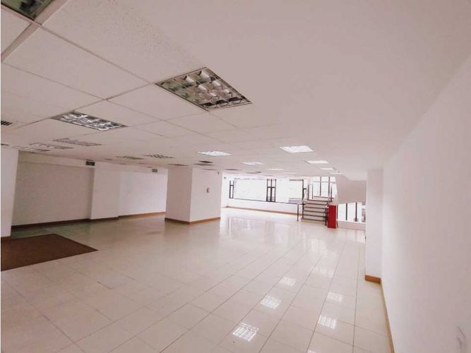 Edificio en arriendo en Teusaquillo, Bogotá - Miniatura 16