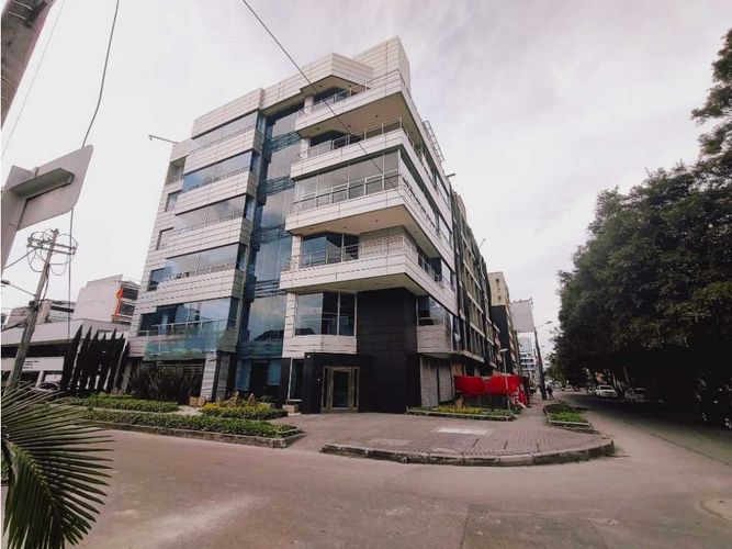 Edificio en arriendo en El chico, Bogotá - Imagen 1