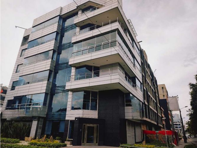 Edificio en arriendo en El chico, Bogotá - Miniatura 2