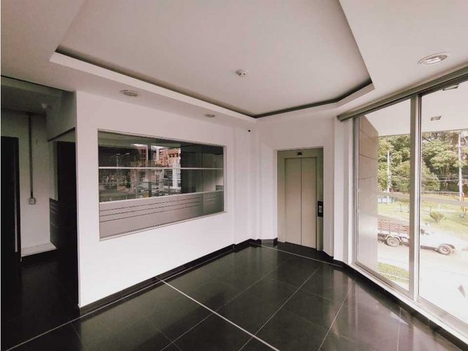 Edificio en arriendo en El chico, Bogotá - Miniatura 8
