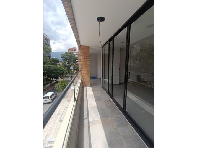 Apartaestudio en  Venta en Laureles, Medellín - Miniatura 2