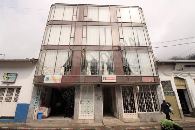Edificio en  Venta en Choachi - Imagen 1
