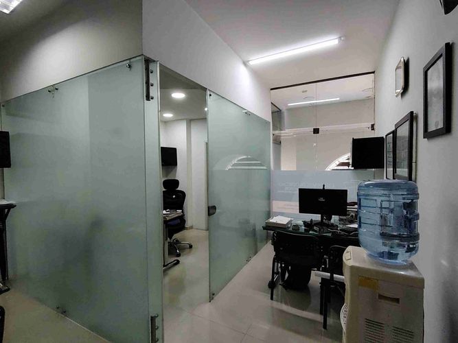 Oficina en  Venta en Sector plaza de bolivar, Pereira - Miniatura 2