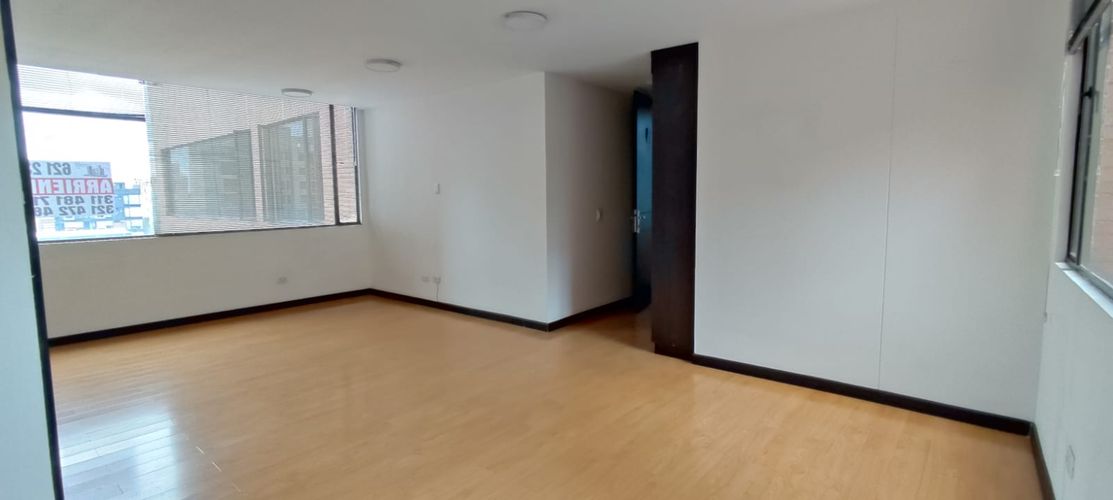 Oficina en  Arriendo en Santa Barbara, Bogotá - Miniatura 14