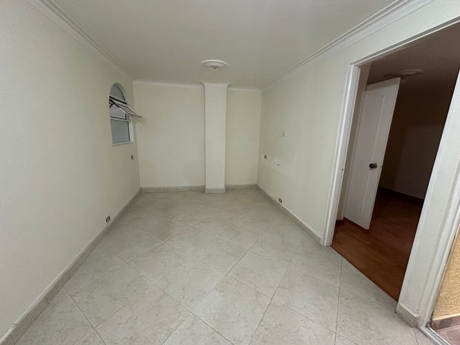 Apartamento en  Venta en Laureles, Medellín - Miniatura 3