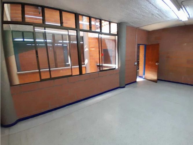 Edificio en  Arriendo en Centro, Medellín - Miniatura 27