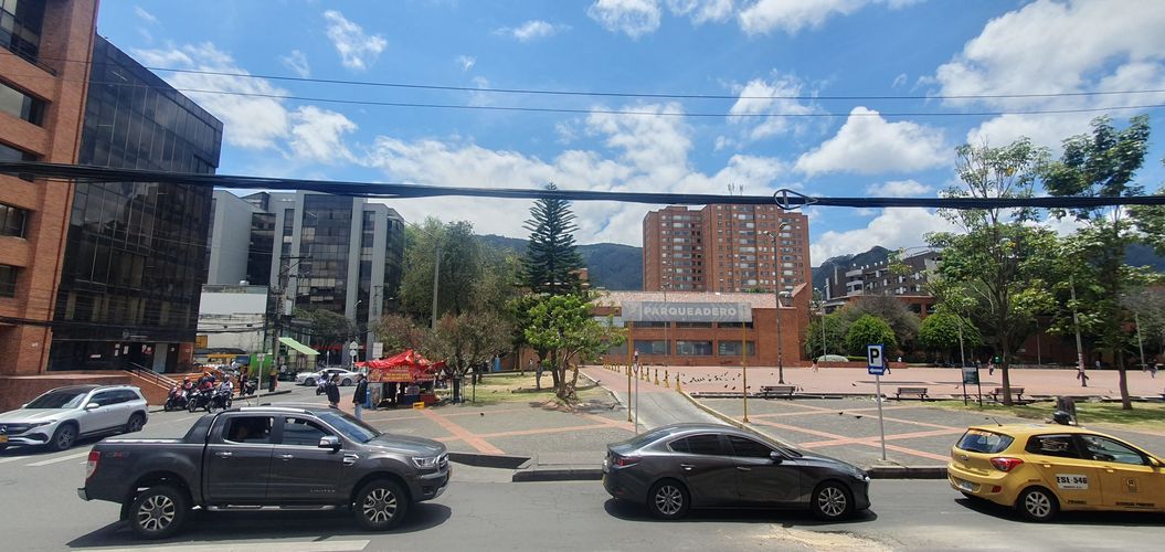 Oficina en venta en El Lago, Bogotá - Miniatura 11