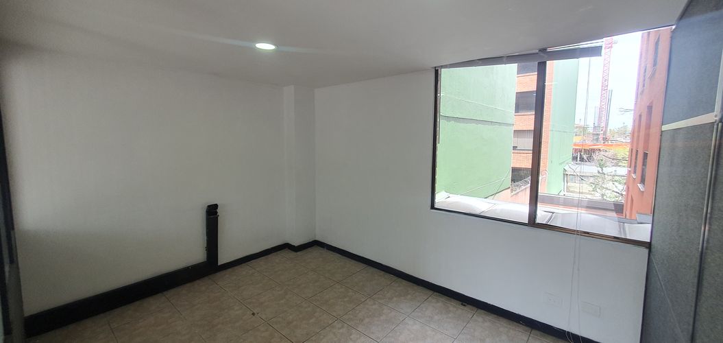 Oficina en venta en El Lago, Bogotá - Miniatura 25