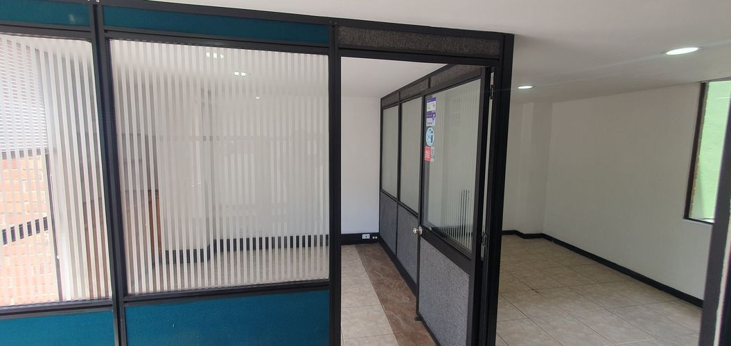 Oficina en venta en El Lago, Bogotá - Miniatura 30