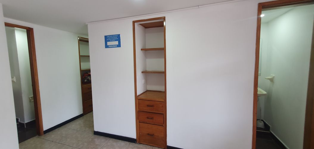 Oficina en  Arriendo en El Lago, Bogotá - Miniatura 16