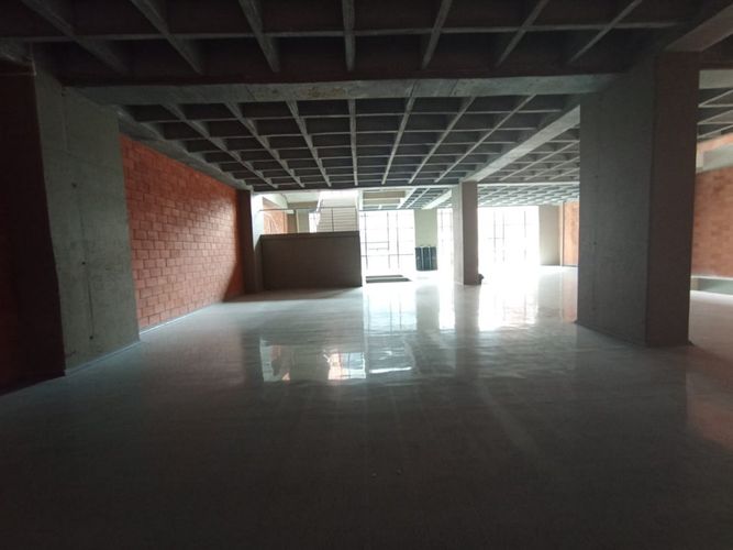 Edificio en  Arriendo en Perpetuo socorro, Medellín - Miniatura 3