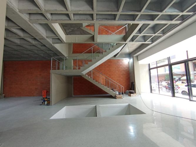 Edificio en  Arriendo en Perpetuo socorro, Medellín - Miniatura 16