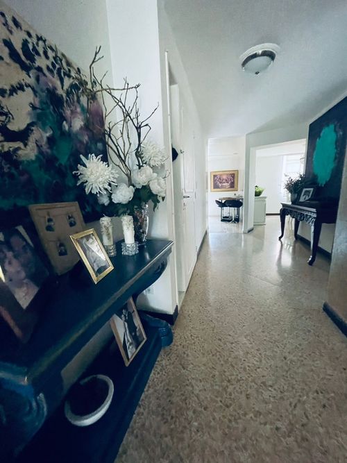 Apartamento en  Venta en Laureles, Medellín - Miniatura 2