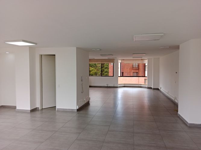 Oficina en  Arriendo en Chico norte, Bogotá - Miniatura 5