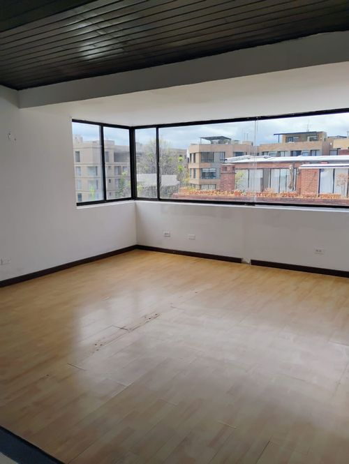 Oficina en  Arriendo en Chico norte, Bogotá - Miniatura 9
