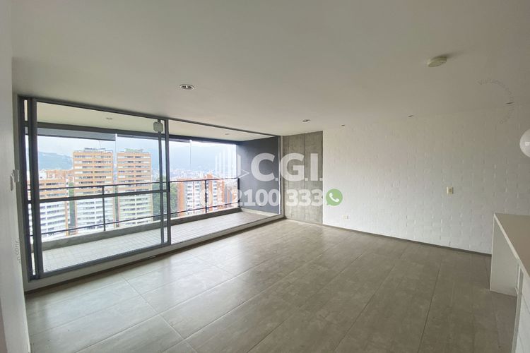 Apartaestudio en  Arriendo en Loma del Esmeraldal, Envigado - Miniatura 2