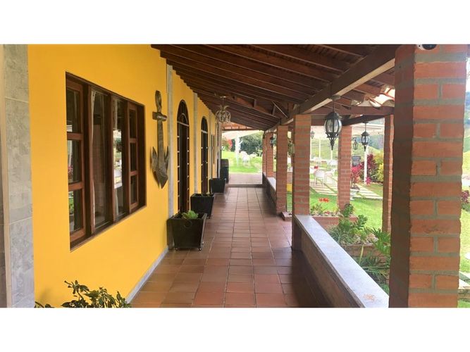 Edificio en  Venta en Guatapé - Miniatura 9