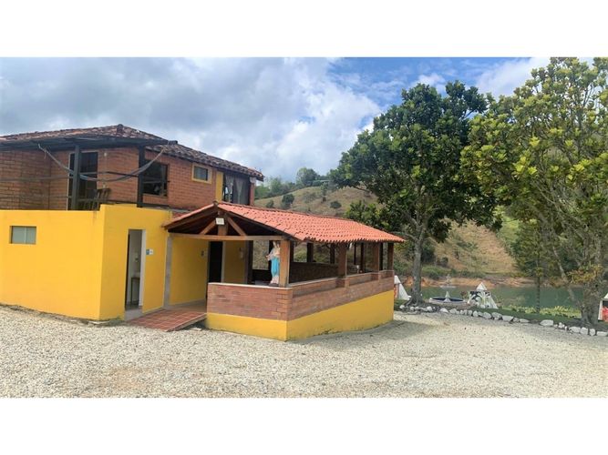 Edificio en  Venta en Guatapé - Miniatura 10