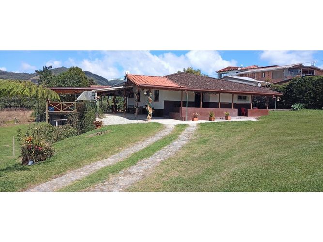 Finca en  Venta en El carmen de viboral - Imagen 1