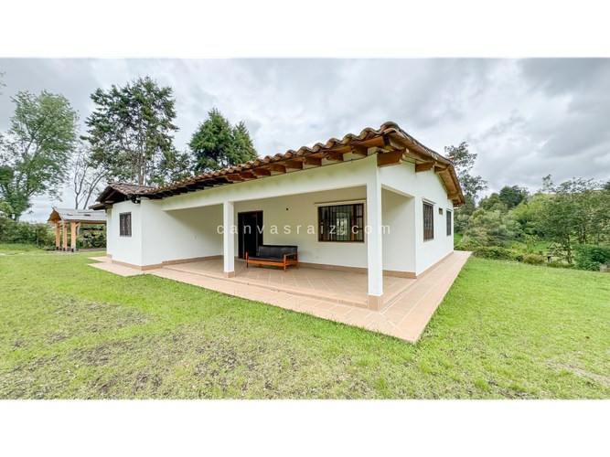 Finca en  Venta en Mampuesto, Rionegro - Imagen 1