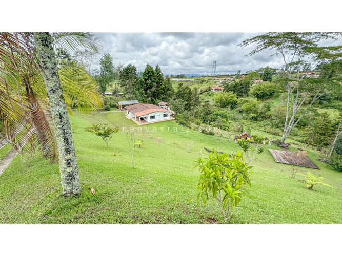 Finca en  Venta en Mampuesto, Rionegro - Miniatura 2