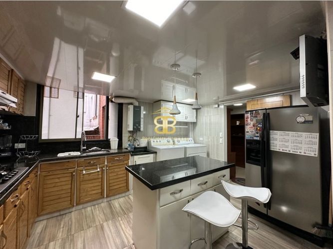 Apartamento en  Venta en Los cedritos, Bogotá - Miniatura 3