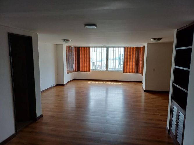 Apartamento en  Venta en Cable, Manizales - Imagen 1