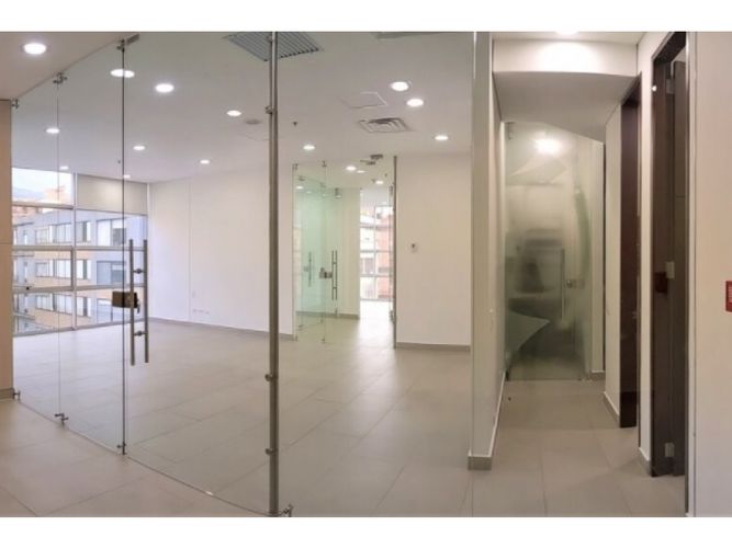 Oficina en  Arriendo en El chico, Bogotá - Miniatura 5