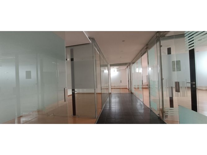 Edificio en  Arriendo en Usaquen, Bogotá - Miniatura 27