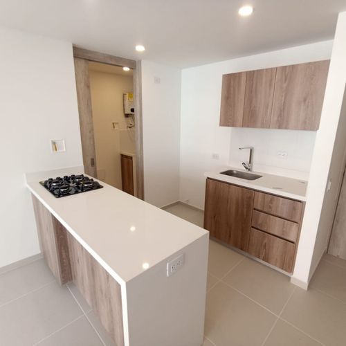 Apartaestudio en  Arriendo en Ciudad del Río, Medellín - Miniatura 2