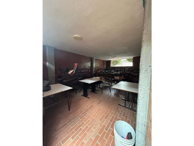 Edificio en  Venta en Cali - Miniatura 4