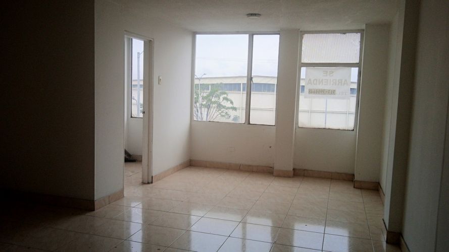 Oficina en arriendo en Paloquemao, Bogotá - Miniatura 10