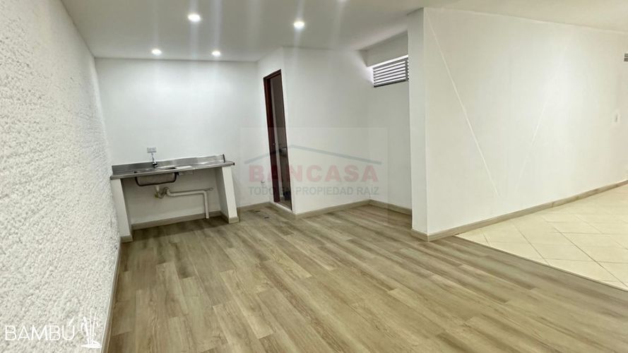 Casa en  Arriendo en Laureles, Medellín - Miniatura 4