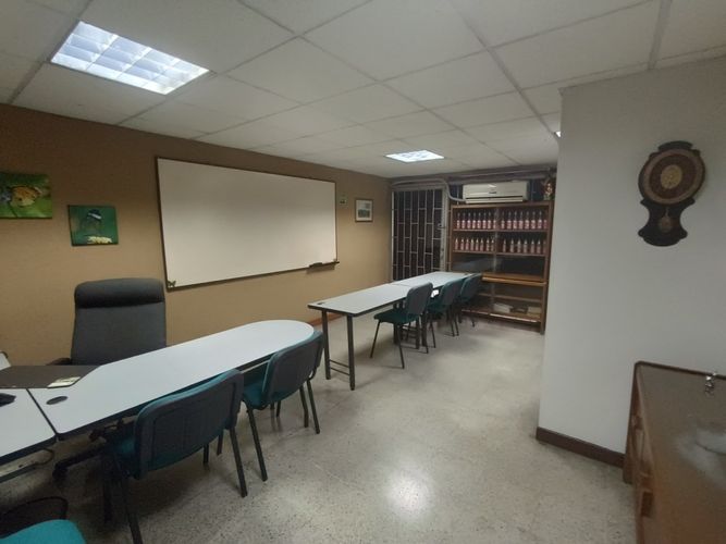 Oficina en  Arriendo en La candelaria, Medellín - Miniatura 15