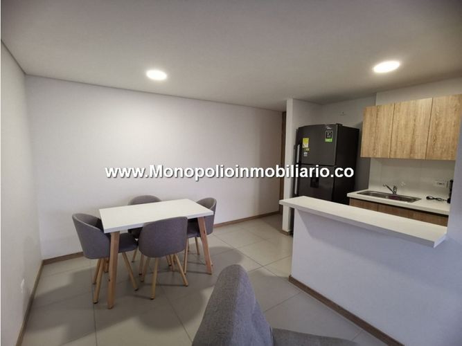Apartaestudio en  Arriendo en Calasanz, Medellín - Miniatura 2