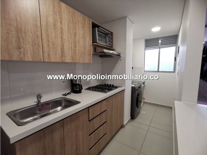 Apartaestudio en  Arriendo en Calasanz, Medellín - Miniatura 3