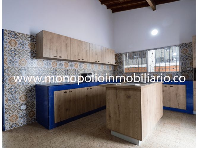 Finca en  Arriendo en Santafe de antioquia - Miniatura 2