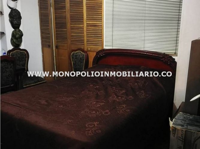 Apartaestudio en  Arriendo en Laureles, Medellín - Miniatura 5