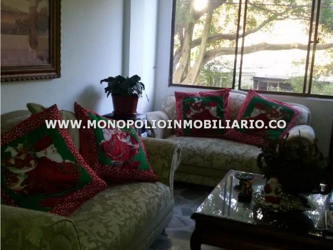 Apartaestudio en  Arriendo en Laureles, Medellín - Miniatura 11