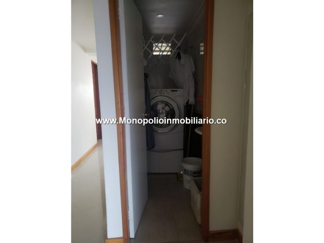 Apartaestudio en  Arriendo en Laureles, Medellín - Miniatura 13
