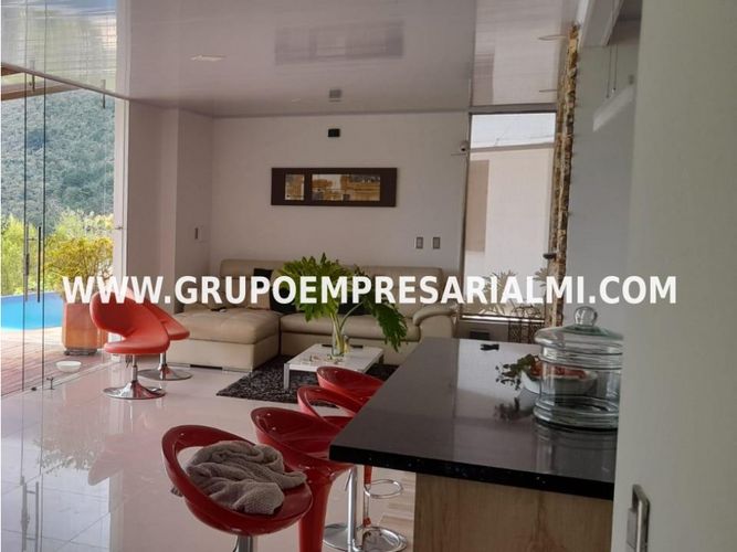 Apartaestudio en  Venta en Niquia, Bello - Miniatura 2