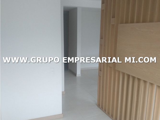 Apartaestudio en  Venta en Cabañas, Bello - Imagen 1