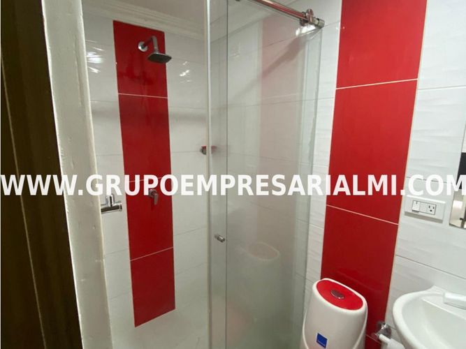 Apartaestudio en  Arriendo en Los colores, Medellín - Miniatura 6