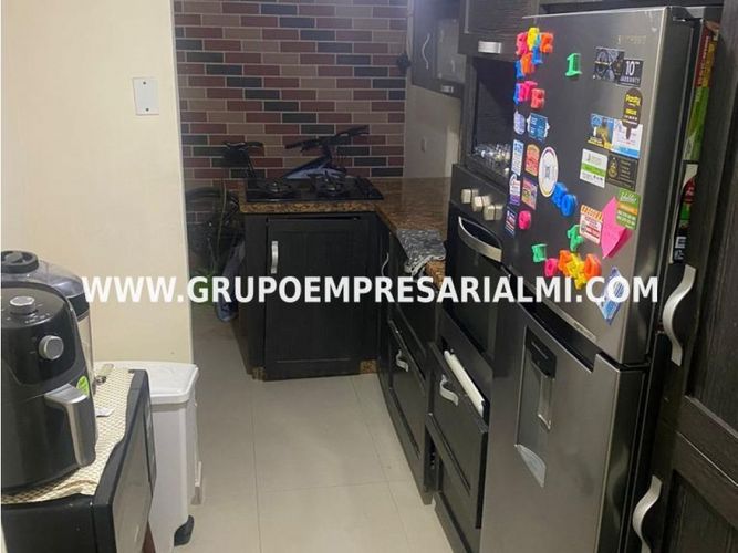 Apartaestudio en  Venta en Sabaneta - Miniatura 3
