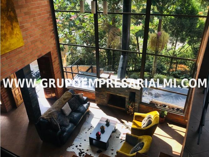 Apartaestudio en  Venta en La corrala, Caldas - Miniatura 2