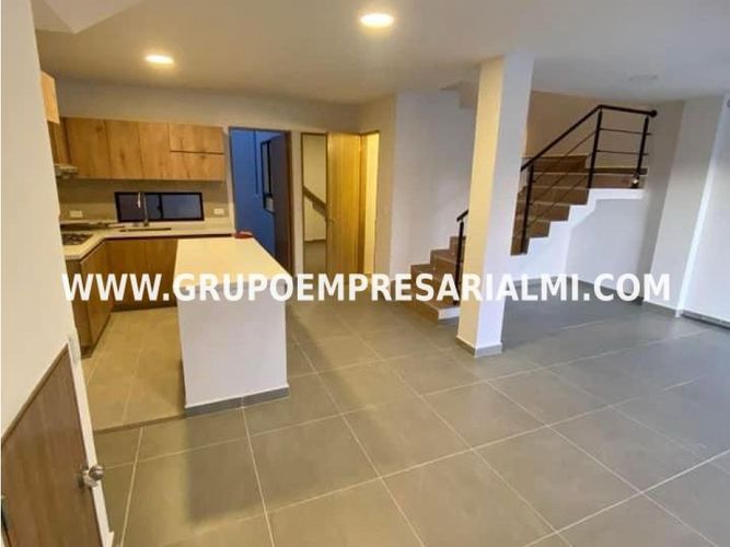 Apartaestudio en  Venta en El carmen de viboral - Miniatura 2