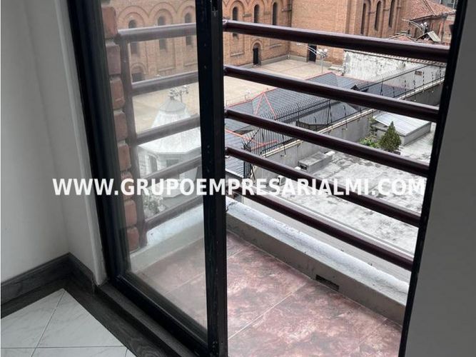 Apartaestudio en  Venta en La candelaria, Medellín - Miniatura 9