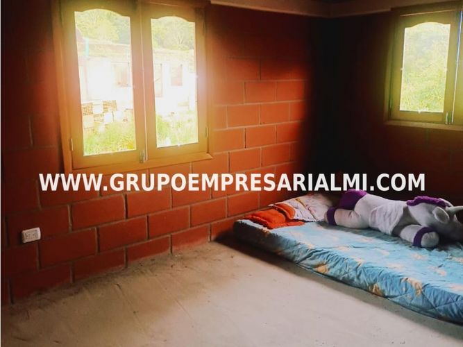 Apartaestudio en  Venta en La milagrosa, Marinilla - Miniatura 5